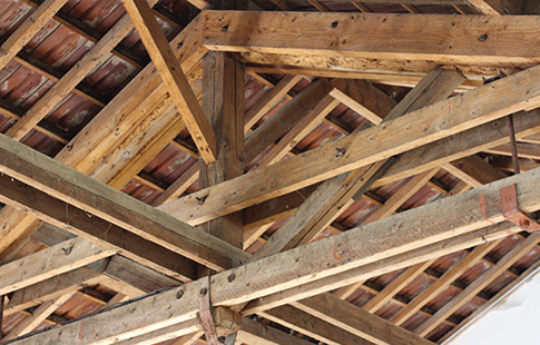 Charpente et Traitement de Charpente à Saint-Paul-de-Vence (06570) dans les Alpes-Maritimes (06) Charpente et Traitement de Charpente à Saint-Paul-de-Vence (06570) dans les Alpes-Maritimes (06)